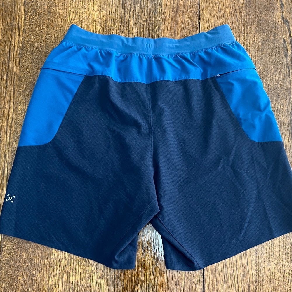 🍋Lululemon Men's Blue Athletic Shorts
